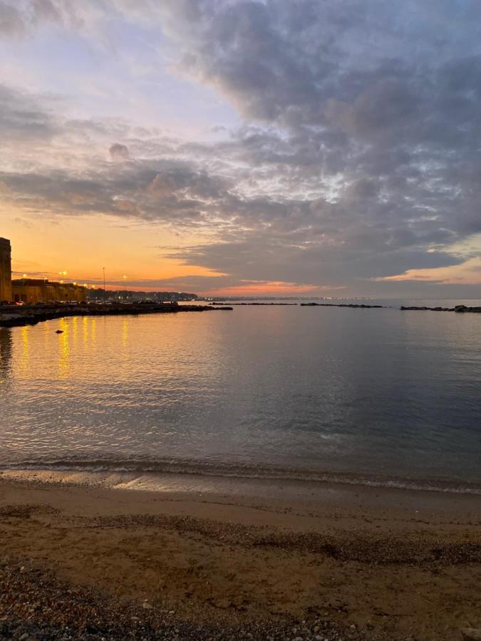 La Chicca Sul Mare Villa Bari Luaran gambar