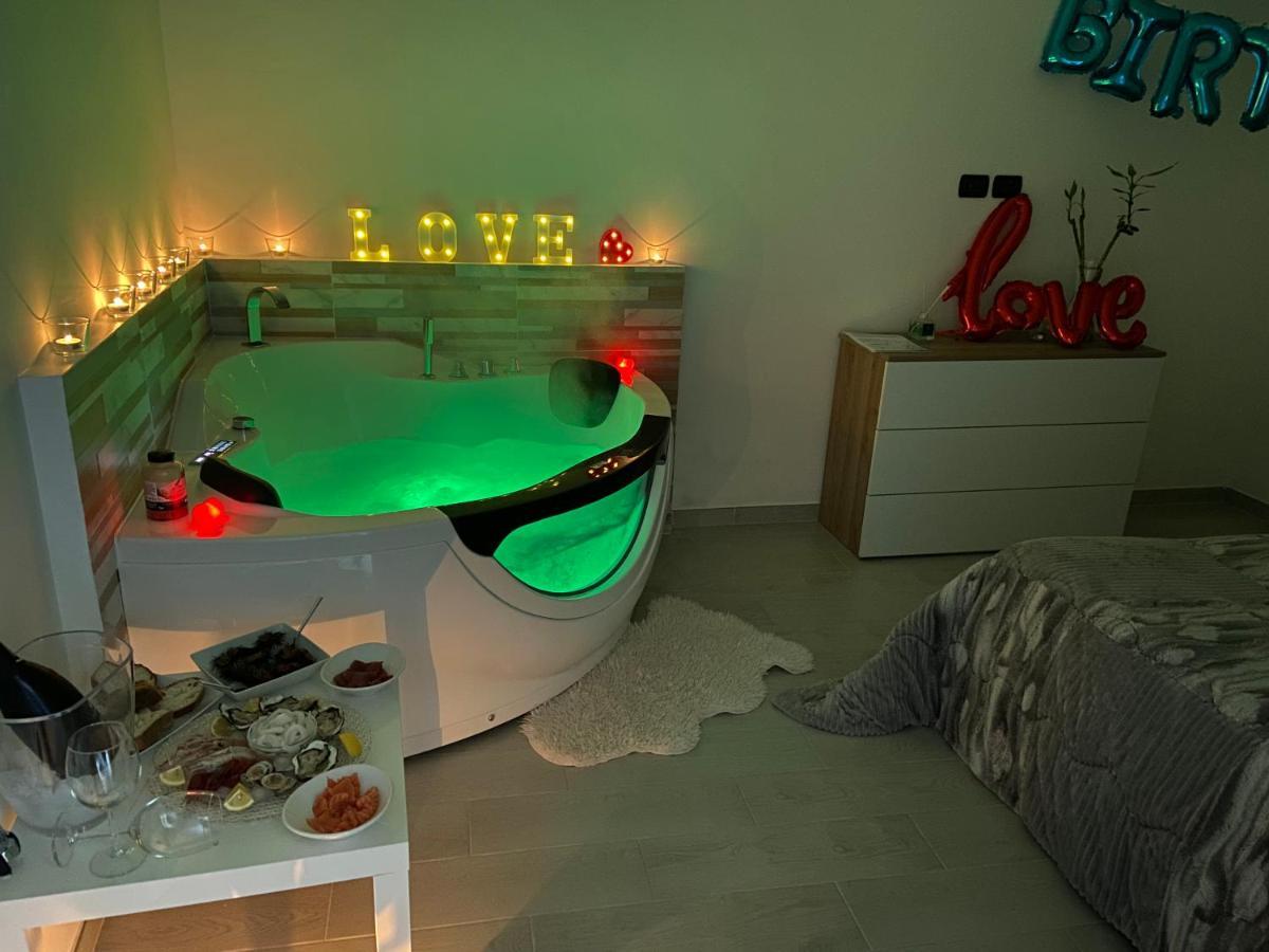 La Chicca Sul Mare Villa Bari Luaran gambar